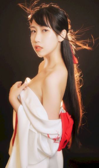 蜜桃AV秘无码一区二区三区下载_国产剧动漫免费观看